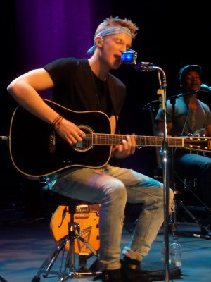 Cody Simpson brings his Acoustic Sessions Tour to Dublin!